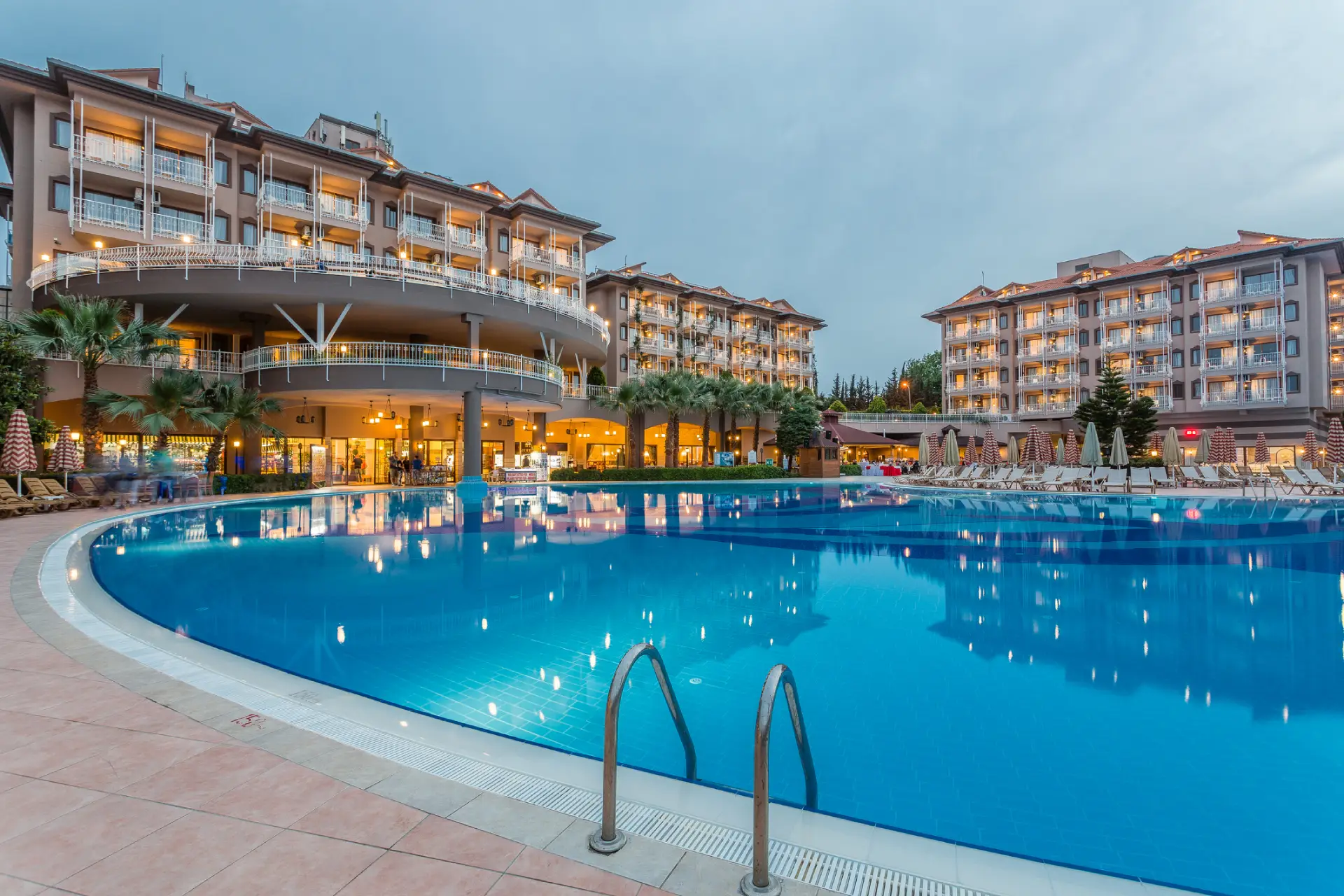 commercial pool